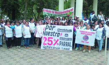 Manipuladoras de alimentos y trabajadores de jardines infantiles realizarán paro de actividades