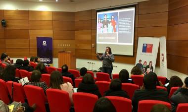 Comunidad escolar de la provincia de Linares reflexionó en torno al enfoque de género