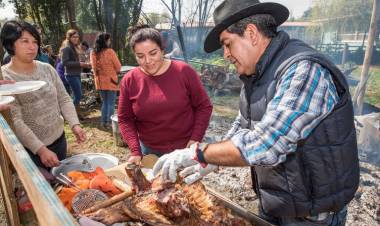“Fiesta del Cordero al Palo” en San Juan
