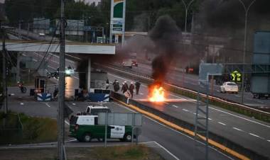 Exclusivo: Inédita organización de extrema derecha se organiza para “repeler” actos vandálicos en Linares