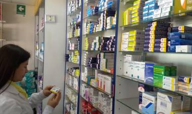 Servicios de salud y farmacias funcionan con normalidad en el Maule