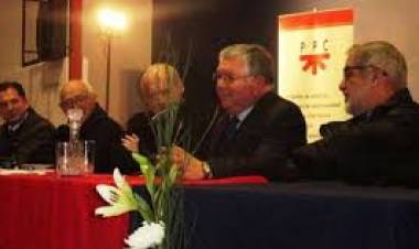 Ex estudiante del Instituto Linares y vocero de la Corte Suprema dice que Chile necesita una nueva constitución