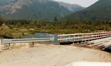 MOP repara puente ubicado al interior del Cajón Ancoa de Linares
