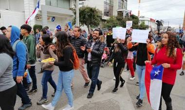 Autoridad anuncia plan de contingencia con motivo del inicio del año escolar y “estallido social"