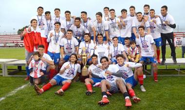 Se agudiza la crisis económica en Deportes Linares y jugadores rompen relaciones con gerente deportivo de la SADP