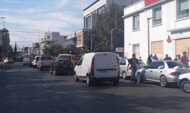 Comercio rechaza cierre de calle Independencia y pide que  alcalde entregue  mascarillas y apoye distanciamiento social