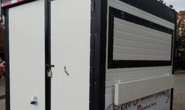 (VIDEO) Sujetos roban “food truck” desde el sector oriente de Linares