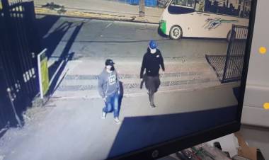 Asaltan a mujer en pleno centro de Linares