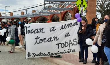 “Mujeres por Linares” emplaza a Carabineros de Chile por femicidio de Norma Vásquez Soto