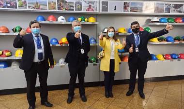 Avanzan gestiones  para construir los hospitales de Parral, Cauquenes y Constitución