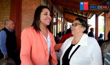 Directora regional de PRODEMU presentó su renuncia al cargo