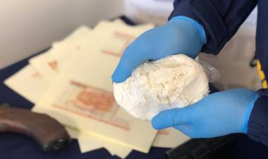 Tres mujeres y dos hombres detenidos por tráfico de drogas en Linares