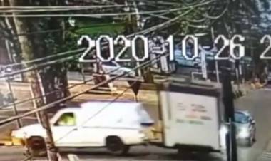 Increíble: roban food truck a metros de la Prefectura de Carabineros de Linares y el cuartel central de la PDI