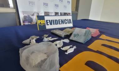 Detienen a padre e hijo por microtráfico en San Javier