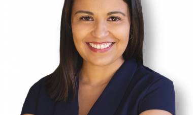 Joven abogada busca apoyo para ser candidata constituyente independiente