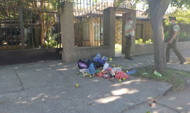 Maleta “sospechosa” frente a la casa del conservador de bienes raíces de Linares generó rápido operativo del GOPE de Carabineros de Chile