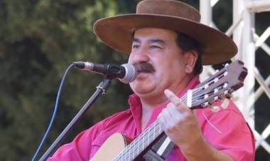 Alejandro "Jato" Cabello internado por Covid-19 en el hospital de Linares