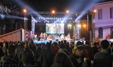 Se activa debate por realizar o no la “Fiesta de la Chilenidad” 2021 en Linares