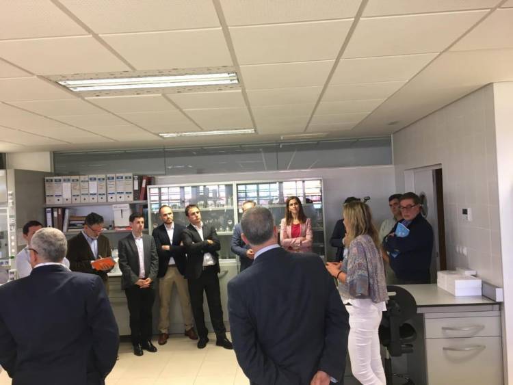 Empresario de los arándanos participa en gira tecnológica