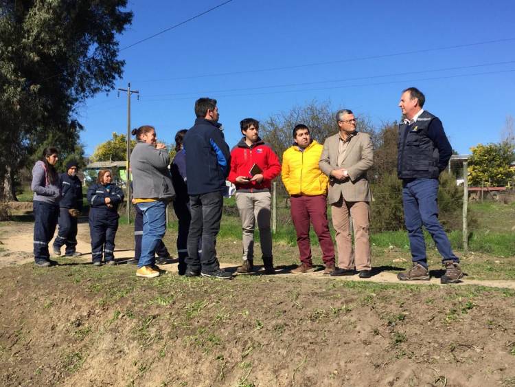 Piden pasarela entre  “Alto Los Ríos” y “Solar de Loncomilla”