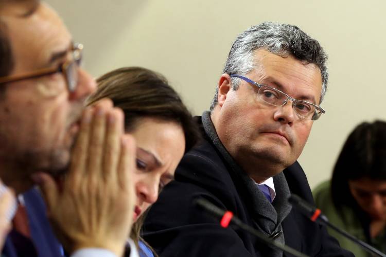 Rentería asegura ser el diputado que lideró ingreso de proyectos de ley entre parlamentarios del Maule sur