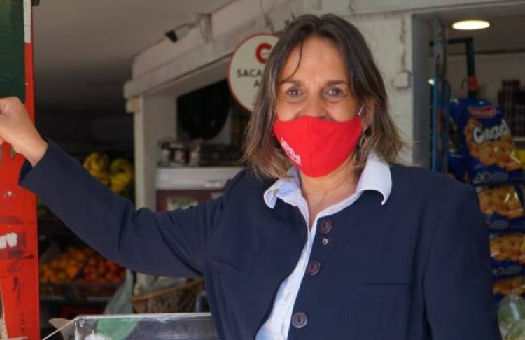 Acusan a Seremi de la Mujer y Equidad de Género del Maule de robar 280.000 pesos desde un restaurante