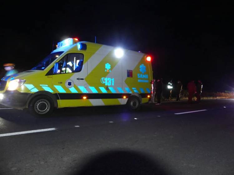 Una víctima fatal en Parral y una mujer lesionada en Linares dejan sendos volcamientos